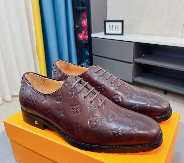 LV Replica Shoes LV size 38-45 mnf0547