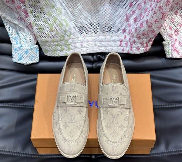LV Replica Shoes LV size 38-46 mnf0528