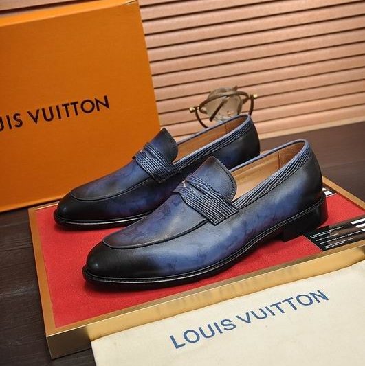 LV Replica Shoes LV size 38-45 mnf0509