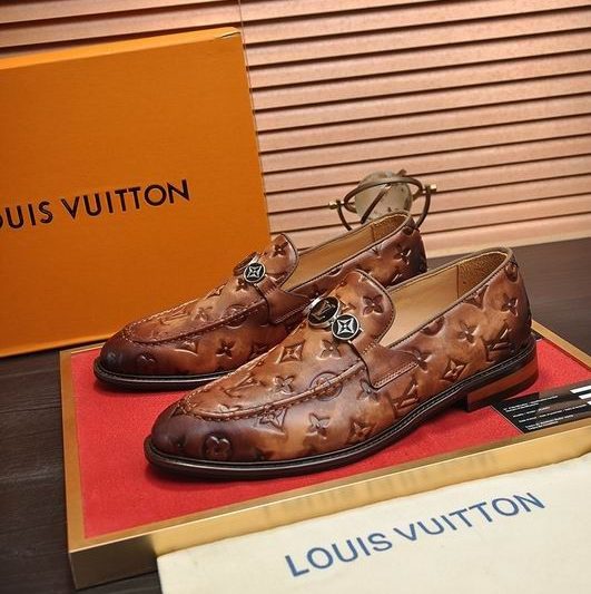 LV Replica Shoes LV size 38-45 mnf0508
