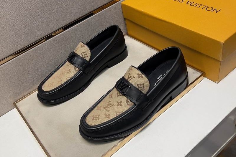LV Replica Shoes LV size 38-44 mnf0469