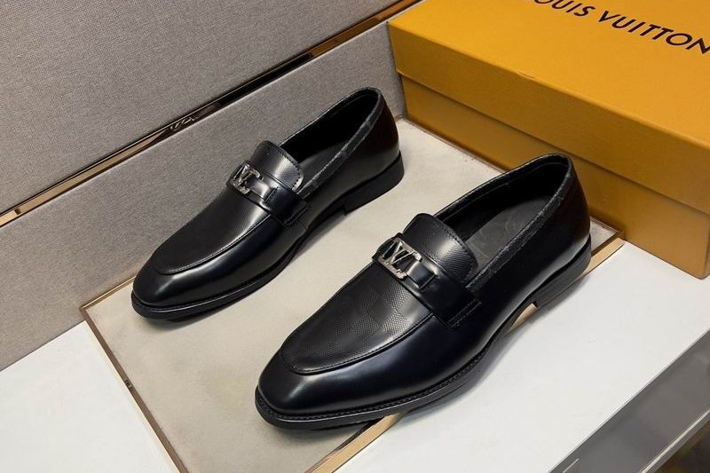 LV Replica Shoes LV size 38-44 mnf0468