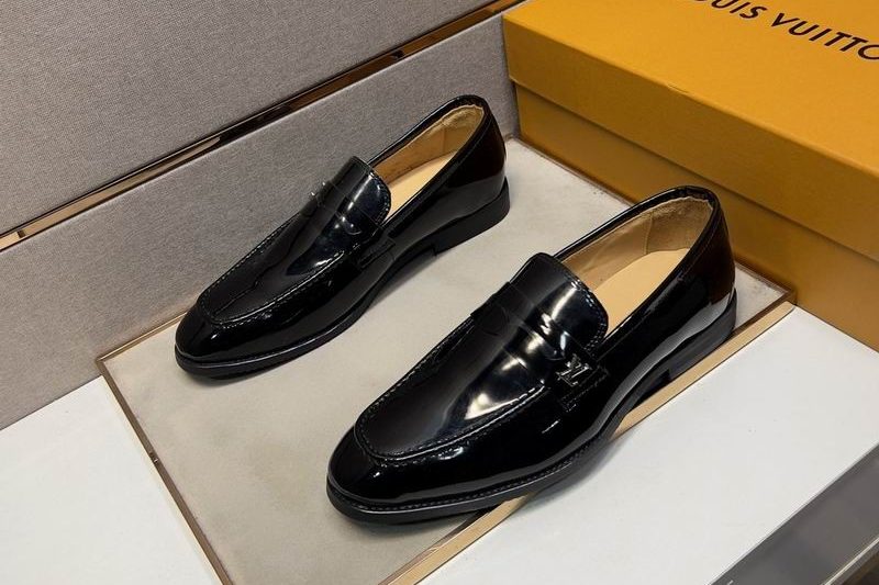 LV Replica Shoes LV size 38-44 mnf0467