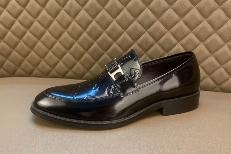 LV Replica Shoes LV size 38-45 mnf0443