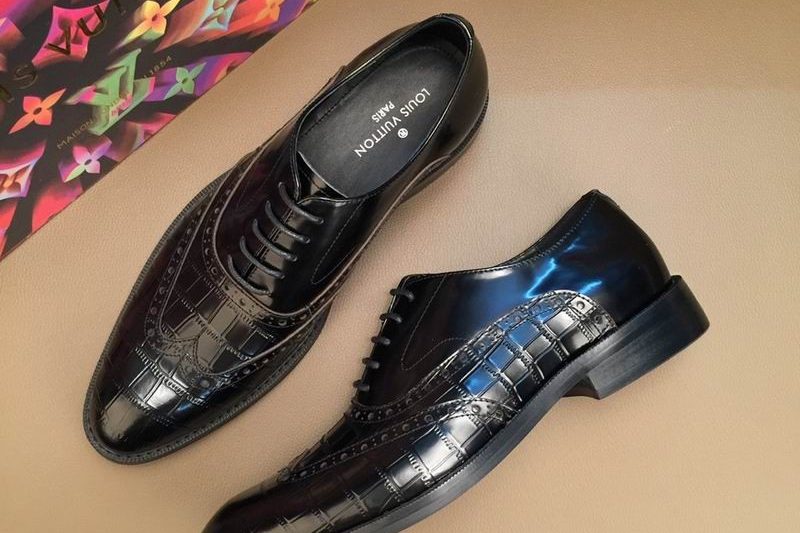 LV Replica Shoes LV size 38-45 mnf0440