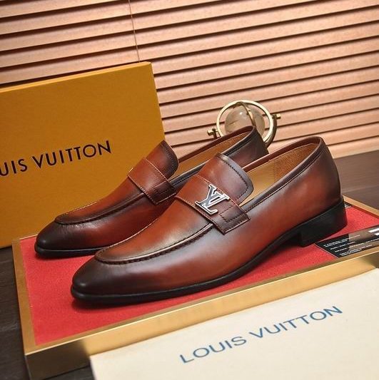 LV Replica Shoes LV size 38-45 mnf0433