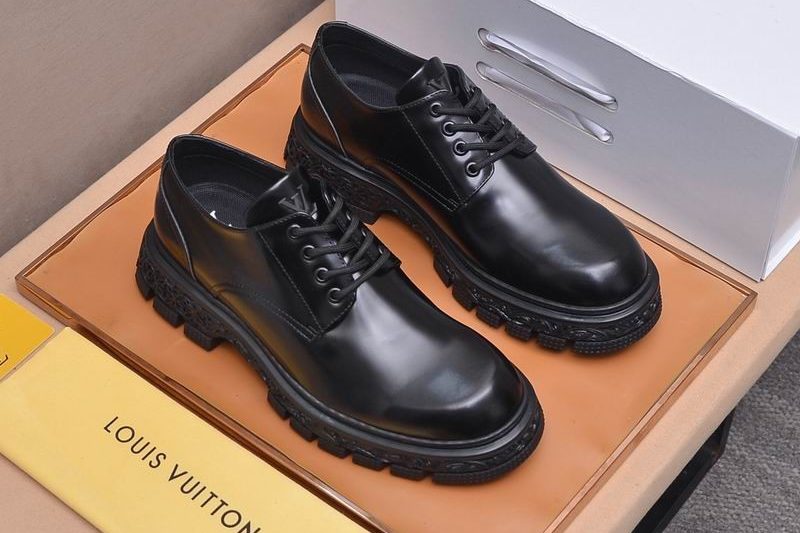 LV Replica Shoes LV size 38-44 mnf0425