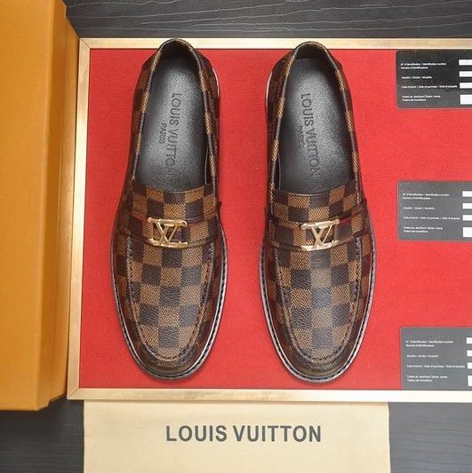 LV Replica Shoes LV size 38-45 mnf0415