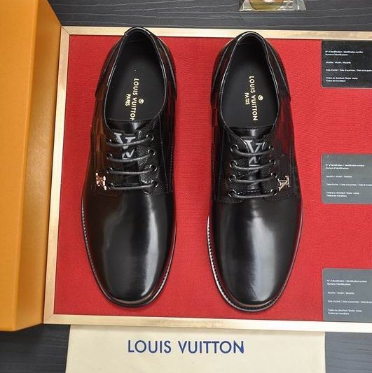 LV Replica Shoes LV size 38-45 mnf0410