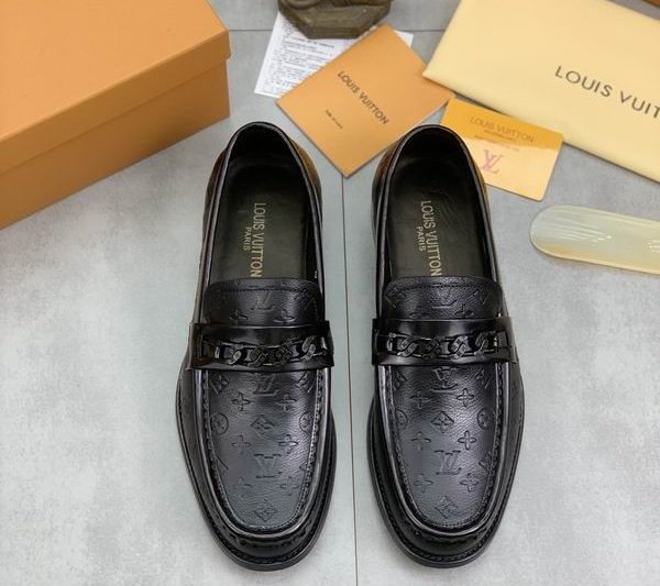 LV Replica Shoes LV size 38-45 mnf0406