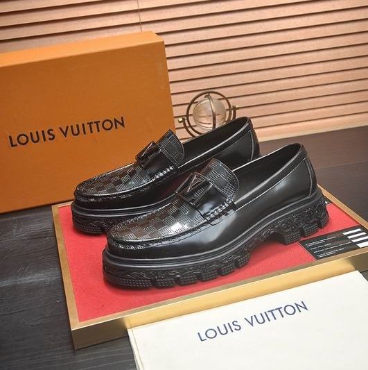 LV Replica Shoes LV size 38-45 mnf0356