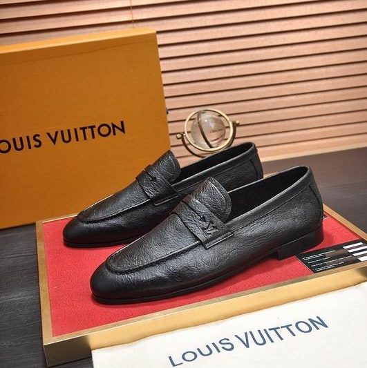 LV Replica Shoes LV size 38-45 mnf0352