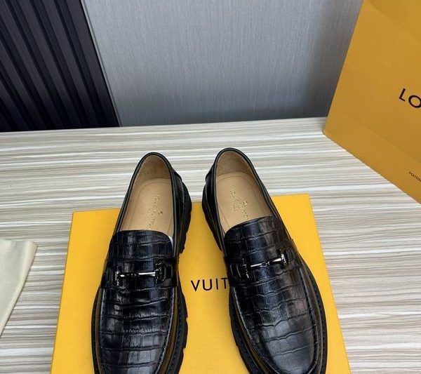 LV Replica Shoes LV size 38-45 mnf0343