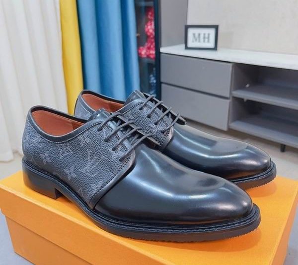 LV Replica Shoes LV size 38-45 mnf0339