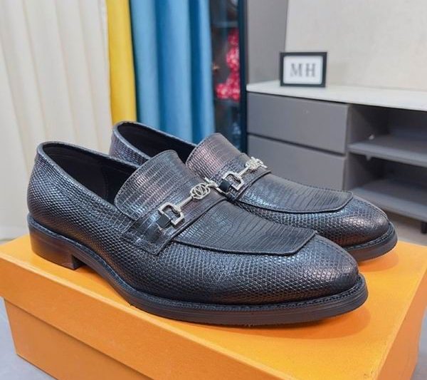 LV Replica Shoes LV size 38-44 mnf0333