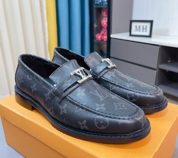 LV Replica Shoes LV size 38-44 mnf0329