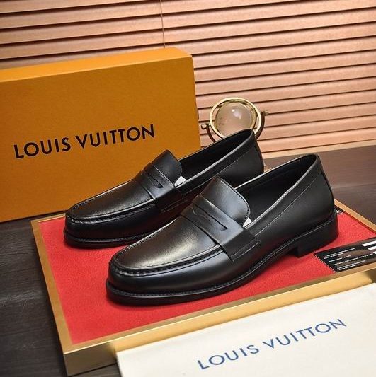 LV Replica Shoes LV size 38-45 mnf0326