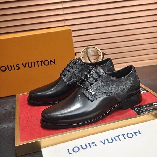 LV Replica Shoes LV size 38-45 mnf0317