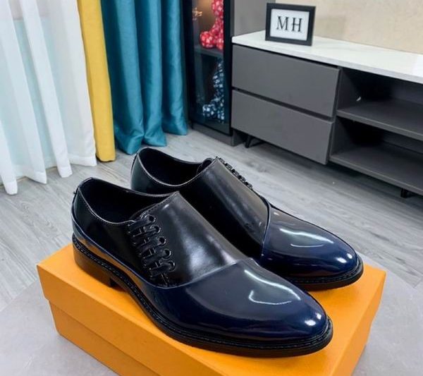 LV Replica Shoes LV size 38-45 mnf0309