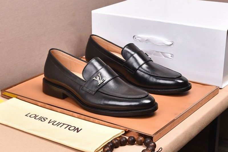 LV Replica Shoes LV size 38-44 mnf0212