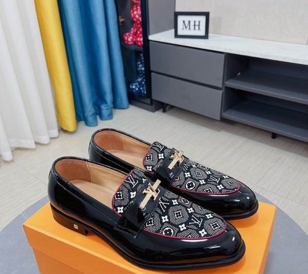 LV Replica Shoes LV size 38-45 mnf0203