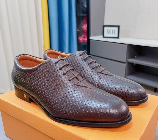 LV Replica Shoes LV size 38-45 mnf0201