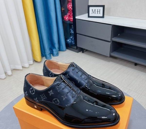 LV Replica Shoes LV size 38-45 mnf0176