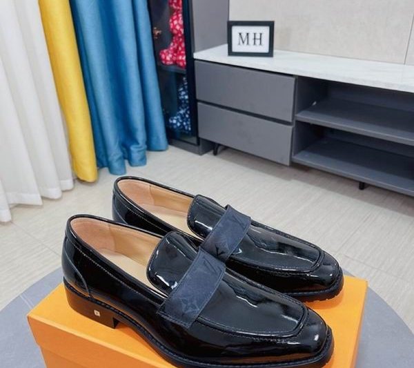 LV Replica Shoes LV size 38-45 mnf0174