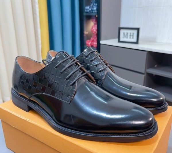 LV Replica Shoes LV size 38-44 mnf0172