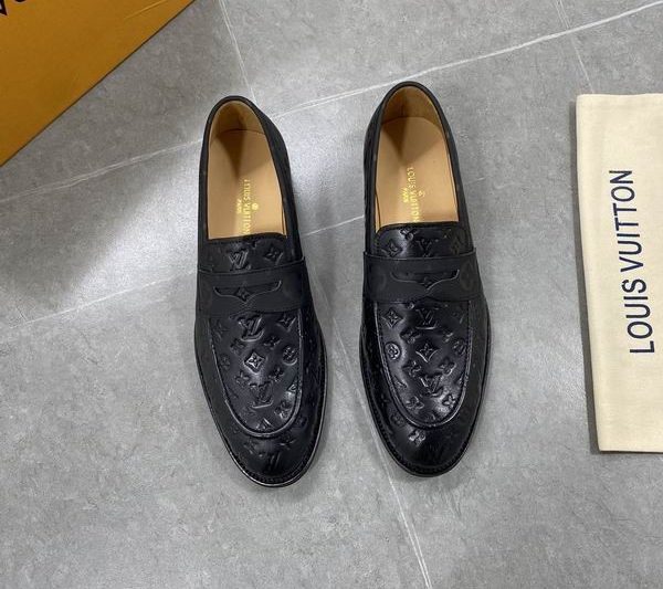 LV Replica Shoes LV size 38-45 mnf0167