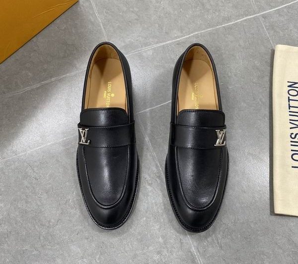 LV Replica Shoes LV size 38-45 mnf0165