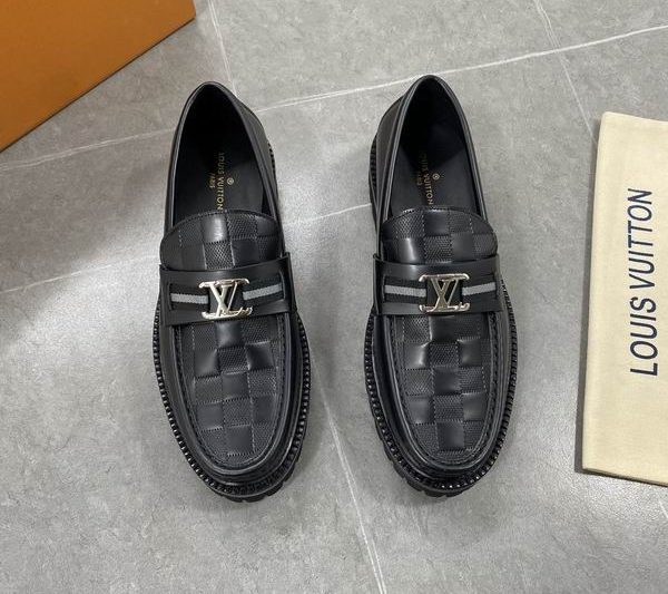 LV Replica Shoes LV size 38-45 mnf0155