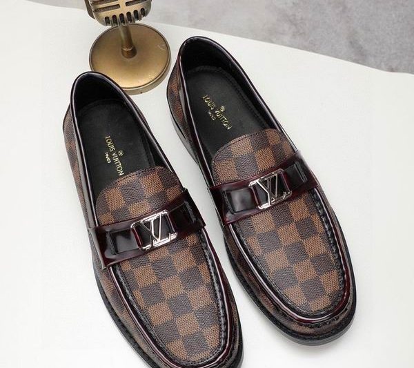 LV Replica Shoes LV size 38-45 mnf0127