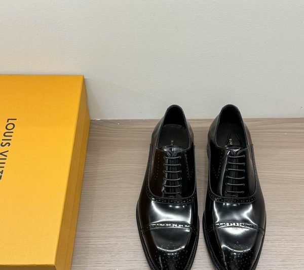 LV Replica Shoes LV size 38-45 mnf0117