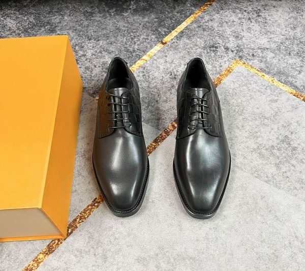 LV Replica Shoes LV size 38-45 mnf0112