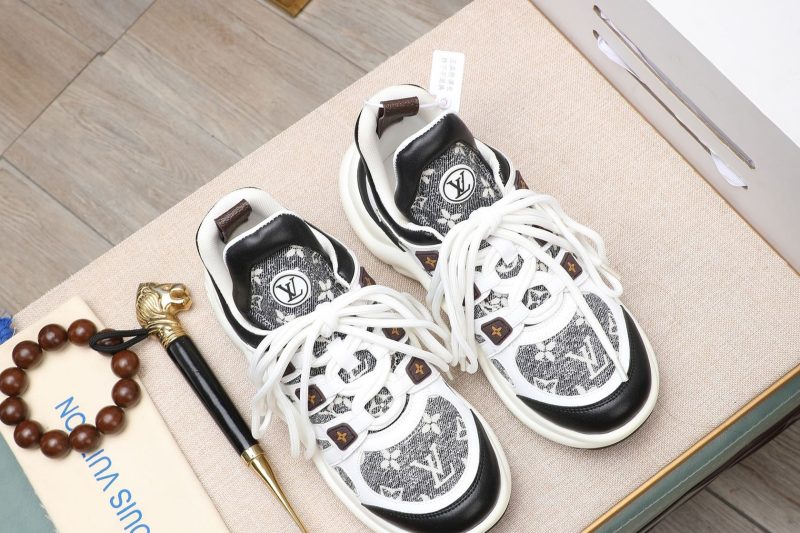 LV Replica Shoes LV size 38-44 hnh1203