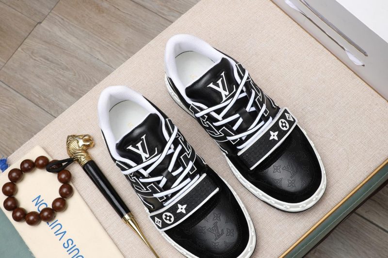 LV Replica Shoes LV size 38-44 hnh1202