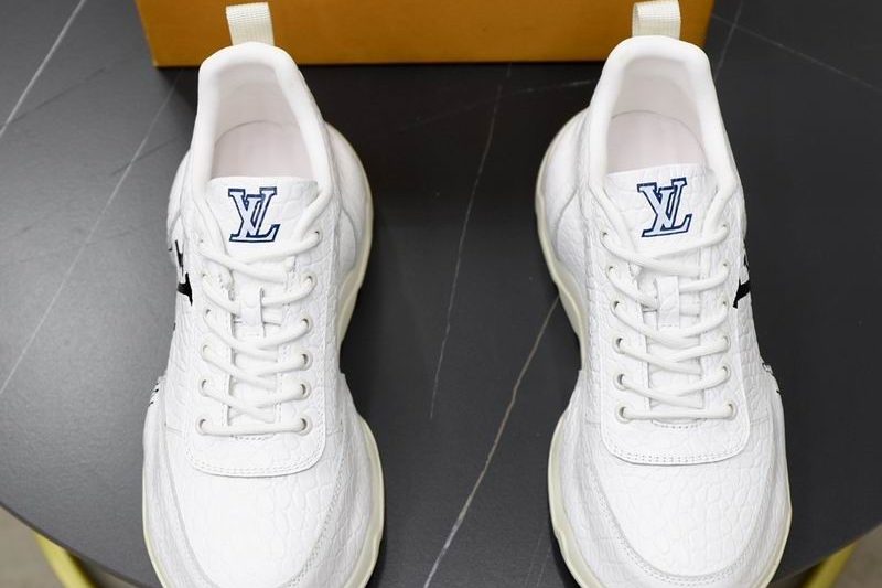 LV Replica Shoes LV size 38-45 mnf1045