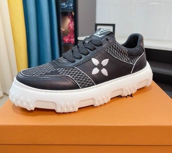 LV Replica Shoes LV size 38-44  mnf1002