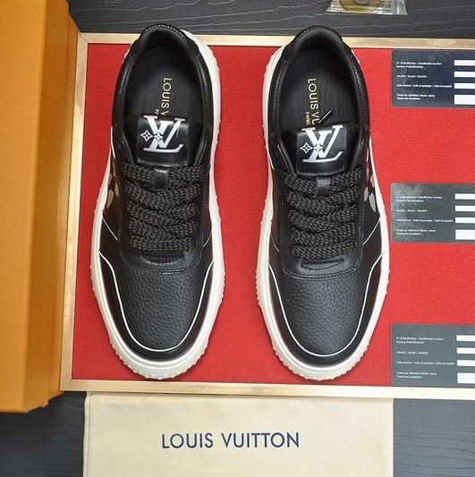 LV Replica Shoes LV size 38-45 mnf0802