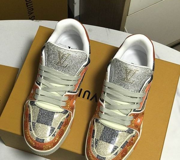 LV Replica Shoes LV size 39-46 mnf0739