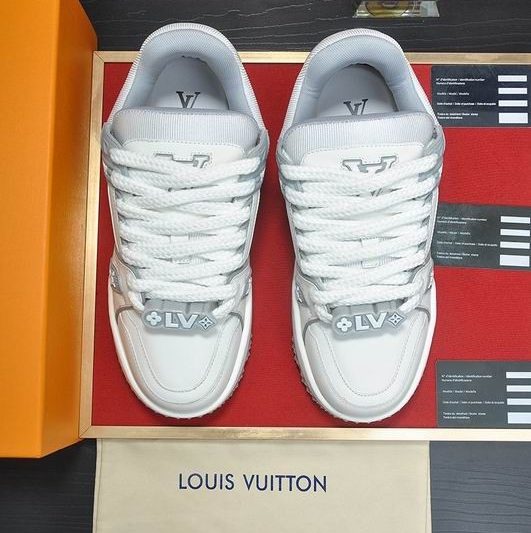 LV Replica Shoes LV size 38-45 mnf0634