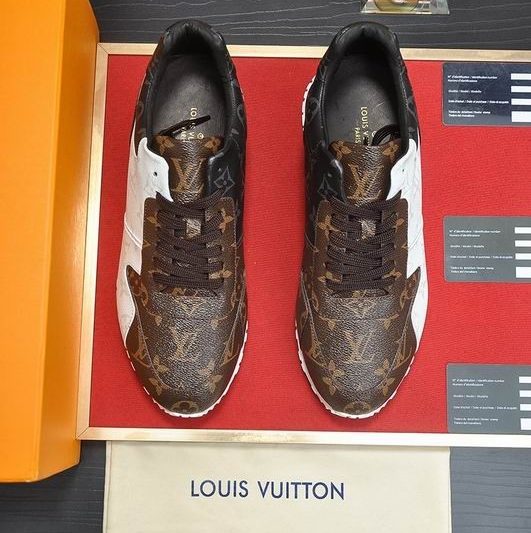 LV Replica Shoes LV size 38-45 mnf0554