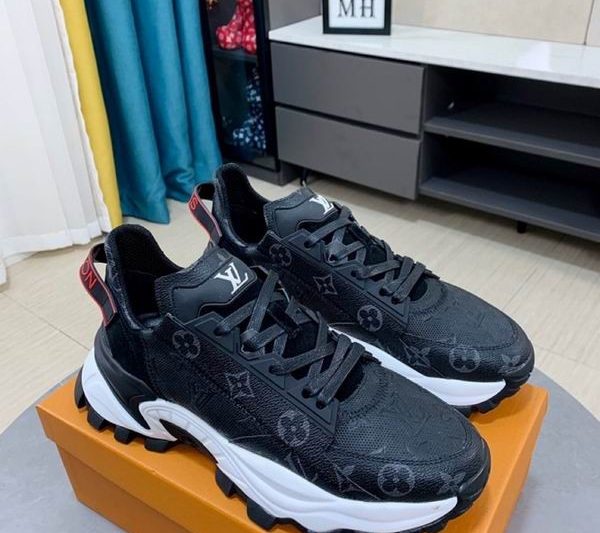 LV Replica Shoes LV size 38-44 mnf0365