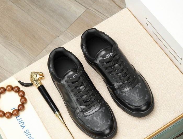 LV Replica Shoes LV size 38-44 mnf0245