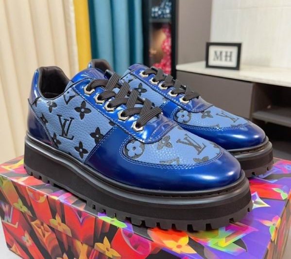 LV Replica Shoes LV size 38-45 mnf0242