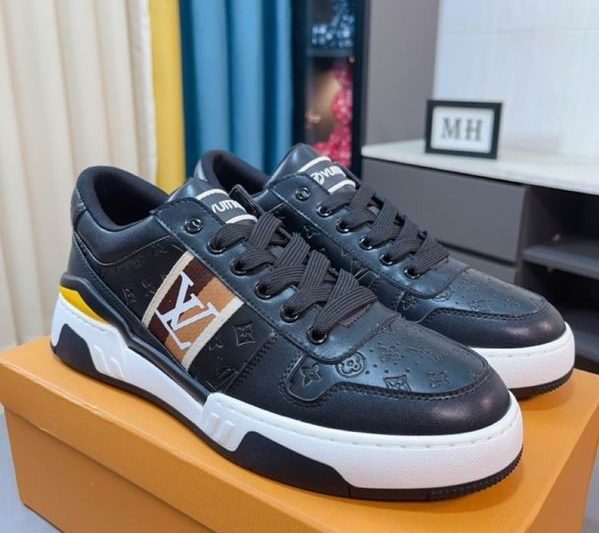 LV Replica Shoes LV size 38-44 mnf01129