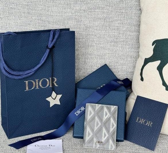 Dior Replica Bags 2ESCH138 8.2X11.2cm YG 4