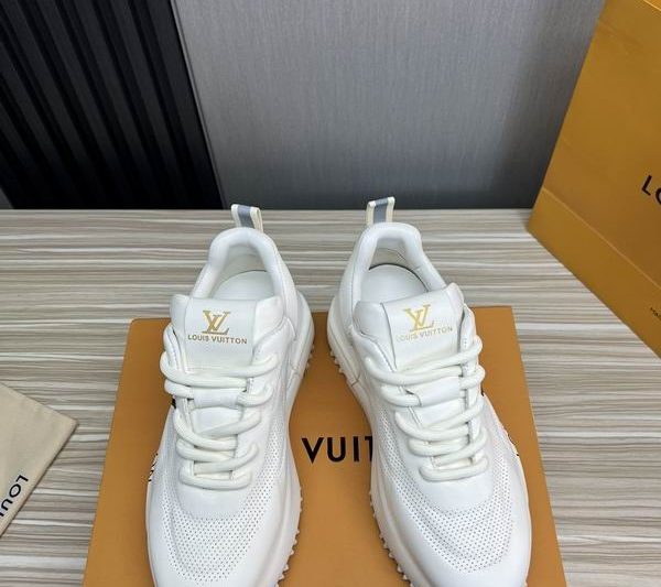 LV Replica Shoes LV size 38-44 mnf0179