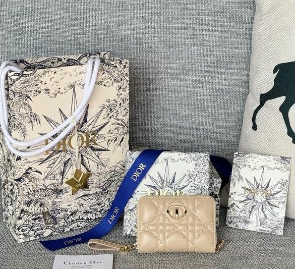 Dior Replica Bags S5034 9X11cm YG 16